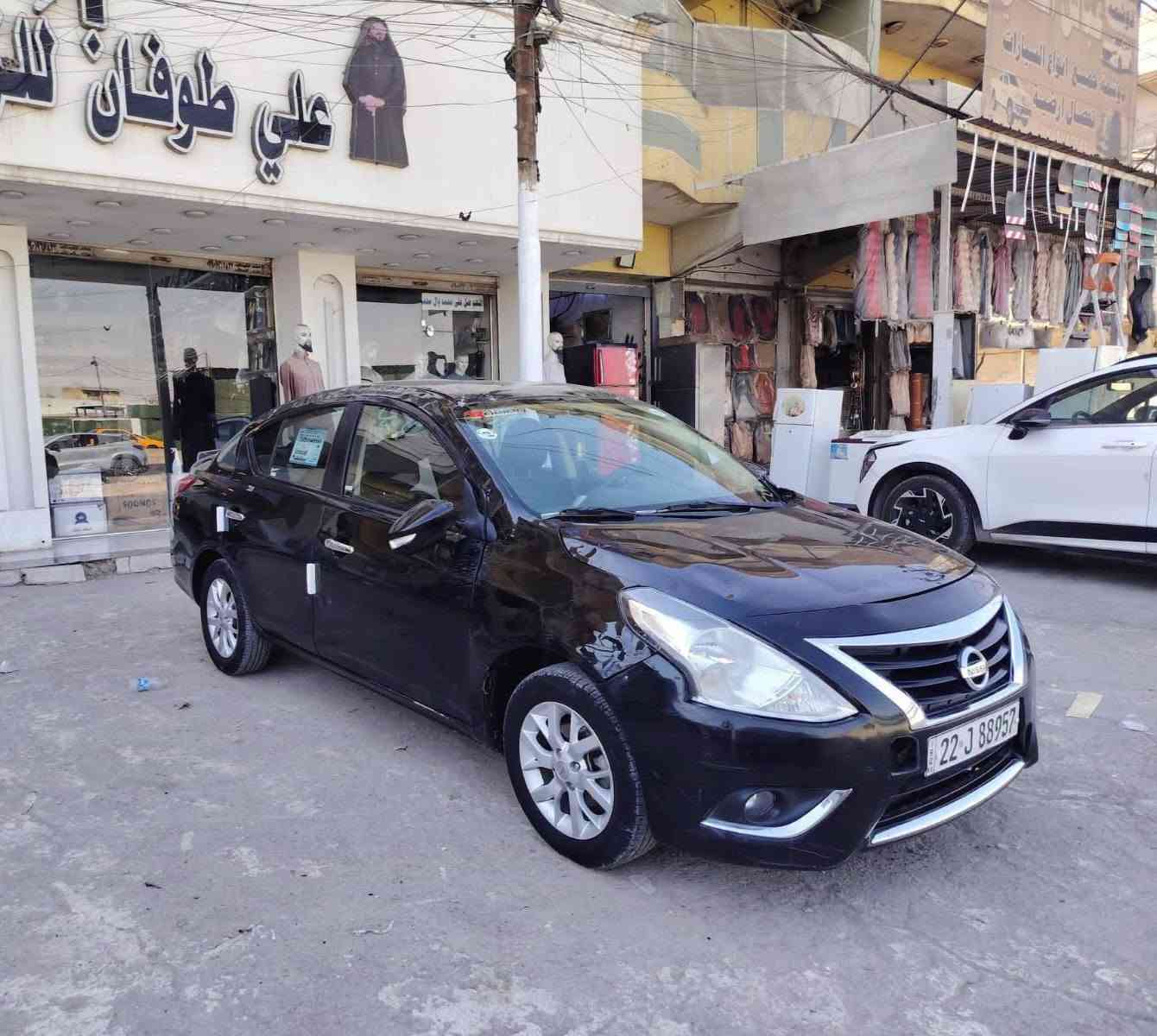 السلام عليكم اخوان للبيع نيسان صني موديل 2023رقم أربيل دولي سنويه وهزه جديده شرط التحويل اوالوكاله ماشيه 80الف فقط للبيع على حادثها الحالي السياره شغاله وتمشي بجم كبس السعر مناسب للاتصال *********** مكانها بغداد
