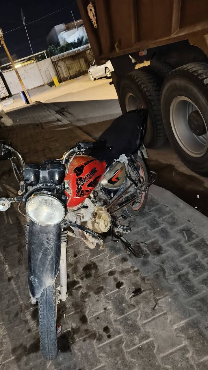 بوكسر 2018
اوراق ضايعه 
الدراجه شوفت عينك 
مكينه لاطشه 
سعر 100 
تواصل ***********
