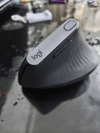 ايربود ابل • اصلي • ٤ قطع