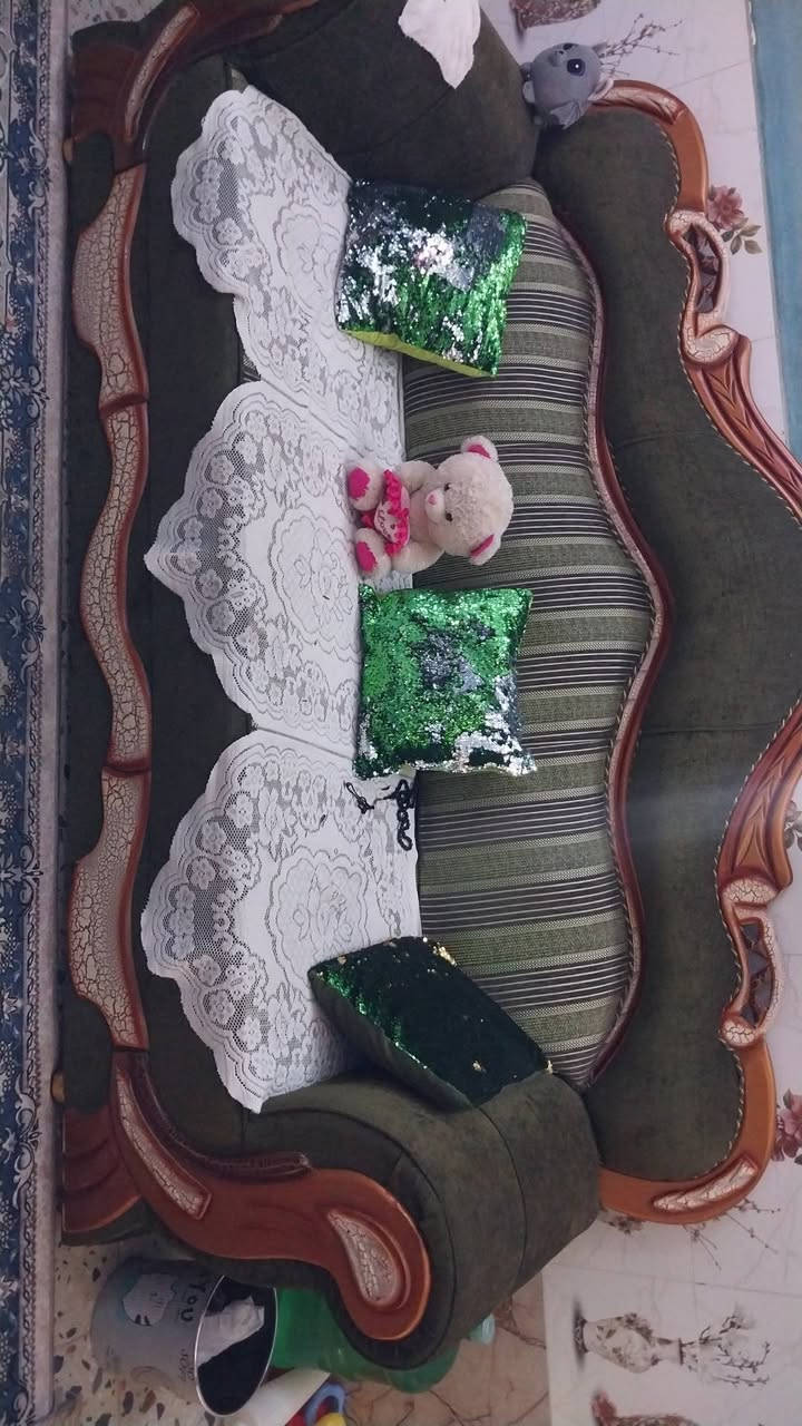 السلام عليكم طخم متكون من قنفات عدد ثنين ام ٣مقاعد +كرسي تسكام تكمه وشرط كل عيب مابيهن ولا تخسفات


**إذا كنت صاحب هذا الإعلان وتريد حذفه لأي سبب، رجاءا أرسل رسالة إلى الدعم الفني**