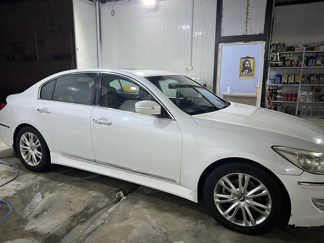 سلام عليكم جنيسس 2014 خليجي بسمي رقم اربيل مكفول من الصبغ والضربه مكينه 3.3 دوش تخم تاير جديد حداديه جديده السيارة فول ماعده شاشة زغيرة
ماشيه 246 الف ترايك من زاخو للفاو السعر 143 هاتف 
*********** مكاني بغداد
