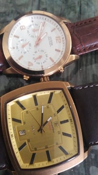 سويس دايموند • مينا سوداء • طلاء ذهب