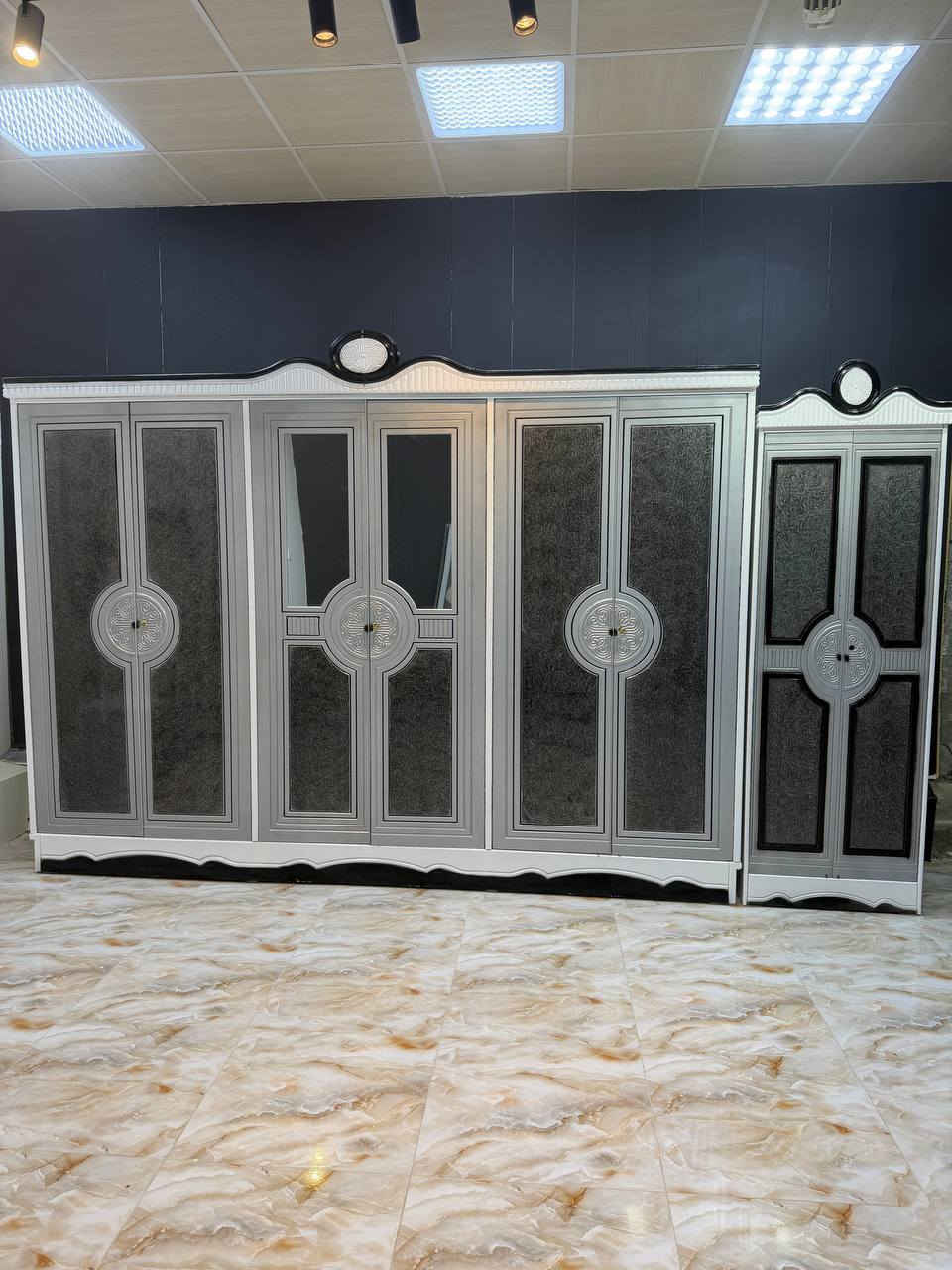 عرض خاص 😍غرفه نجاره عراقيه 

السعر 950 ألف 👉

عدد القطع  ٧ قطع 😍
1 //جرباية   👉
//ميز جانبي ايسر 👉
2// وميز  جانبي  👉
3// زاوية 👉
4// وميز بلازمه  👉
5//وميز مراية 👉
6// وكنتور 👉

القطعه الثامنة حسب الطلب شازلون
سعرها ٥٠ الف ❤️

#العراق #بغداد #المنصور #الشعله #الحريه #الكاظميه #الوزيريه #الحارثيه #الكراده #العطيفيه #الغزاليه #التاجي #الدوره #الزعفرانيه #التاجيات #اثاث #كاونتر #طبلات #ميز #طعام #تخم #ديوان #غرف #صاج #اثاث #متنوع #كاونتر #المنيوم


**إذا كنت صاحب هذا الإعلان وتريد حذفه لأي سبب، رجاءا أرسل رسالة إلى الدعم الفني**