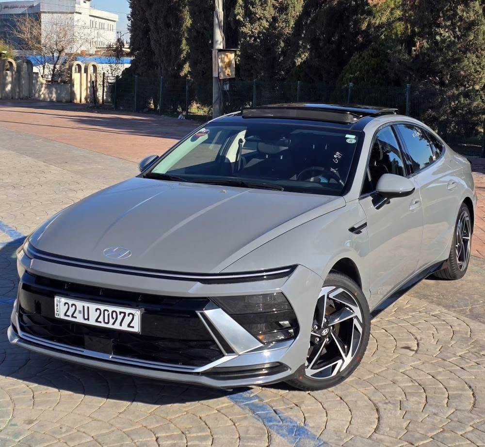 هيونداي سوناتا 2024 SEL PLUS
السيارة فول مواصفات
ماشية 21 الف
المواصفات:
پانورما
كشنات تدفئة + كهربائي 
شاشة الكتروني متصله 
تشغيل عن بعد.....دخول ذكي 
رادار جانبي
رادار امامي
رادار خلفي
تحديد المسار
قيادة ألية
تحديد سرعة ألي
تحذيرات الاصطدام 360 درجة
مودات قيادة
أوتو هولد.اتو ستارت..اتو. ستوب 
لايتات LED
فول لايت اوتو
مراية عاكسة للضوء
شفتات ستيرن
تحكمات ستيرن
هاندبريك دگمة
شاحن موبايل وايرلس
فتح الصندوق اوتو من توگف ورا السيارة
تبريد لمس
وبيهة بعد هواية مواصفات
صبغ . باب سايق  بدون ايرباك
رقم الشاصي:
KMHL 14JA1RA396919
السعر 228
 الرقم:*********** وتساب 
مكان السياره اربيل.. أربيل, العراق
