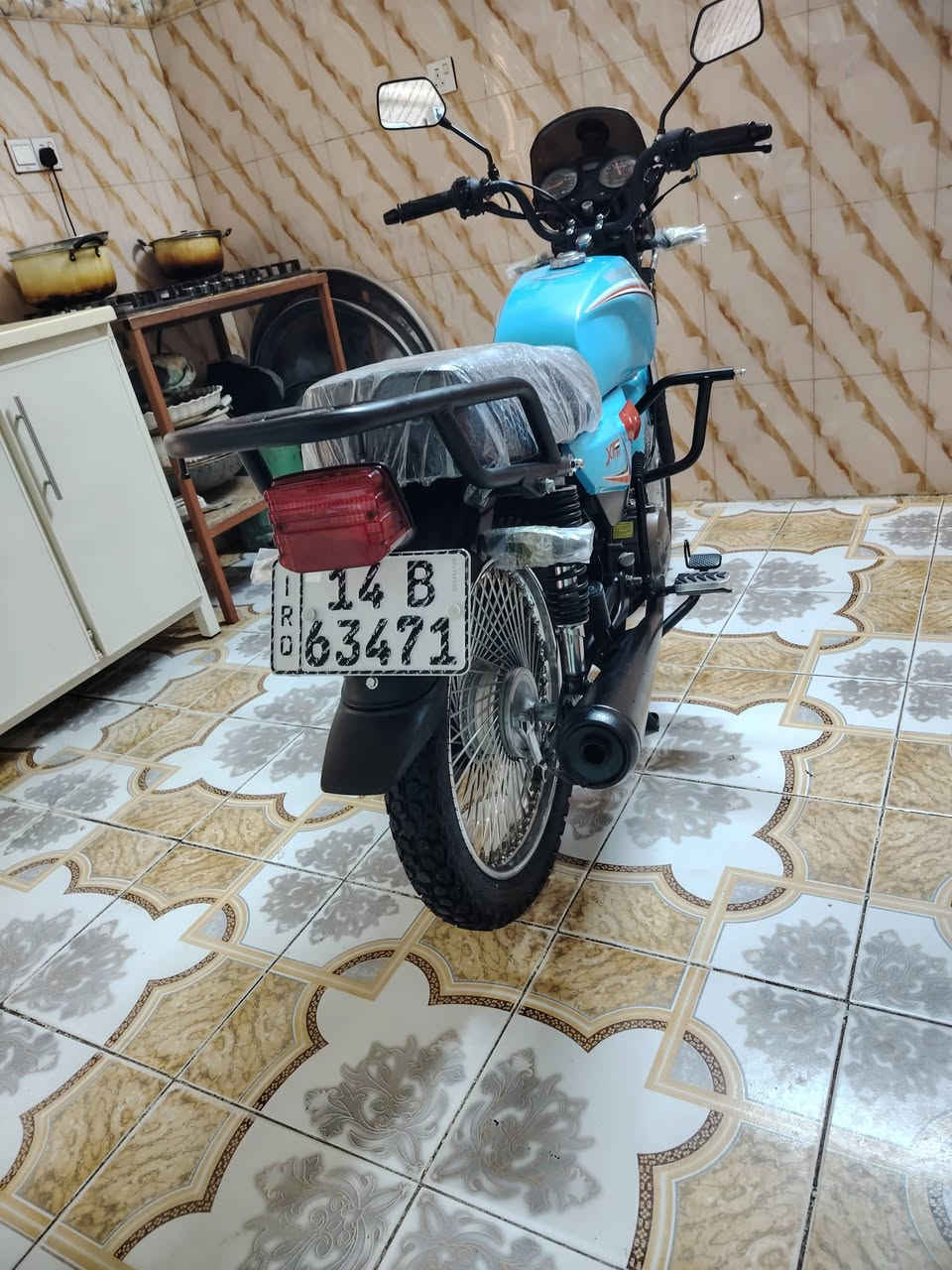 السلام عليكم دراجه شاينك موديل 2025 رقم وسنويه تحويل ثاني يوم دراجه جديده وكيل كفاله عامه سعر مليون 800شراي يتصل ***********مكاني بصره الأمن الداخلي
