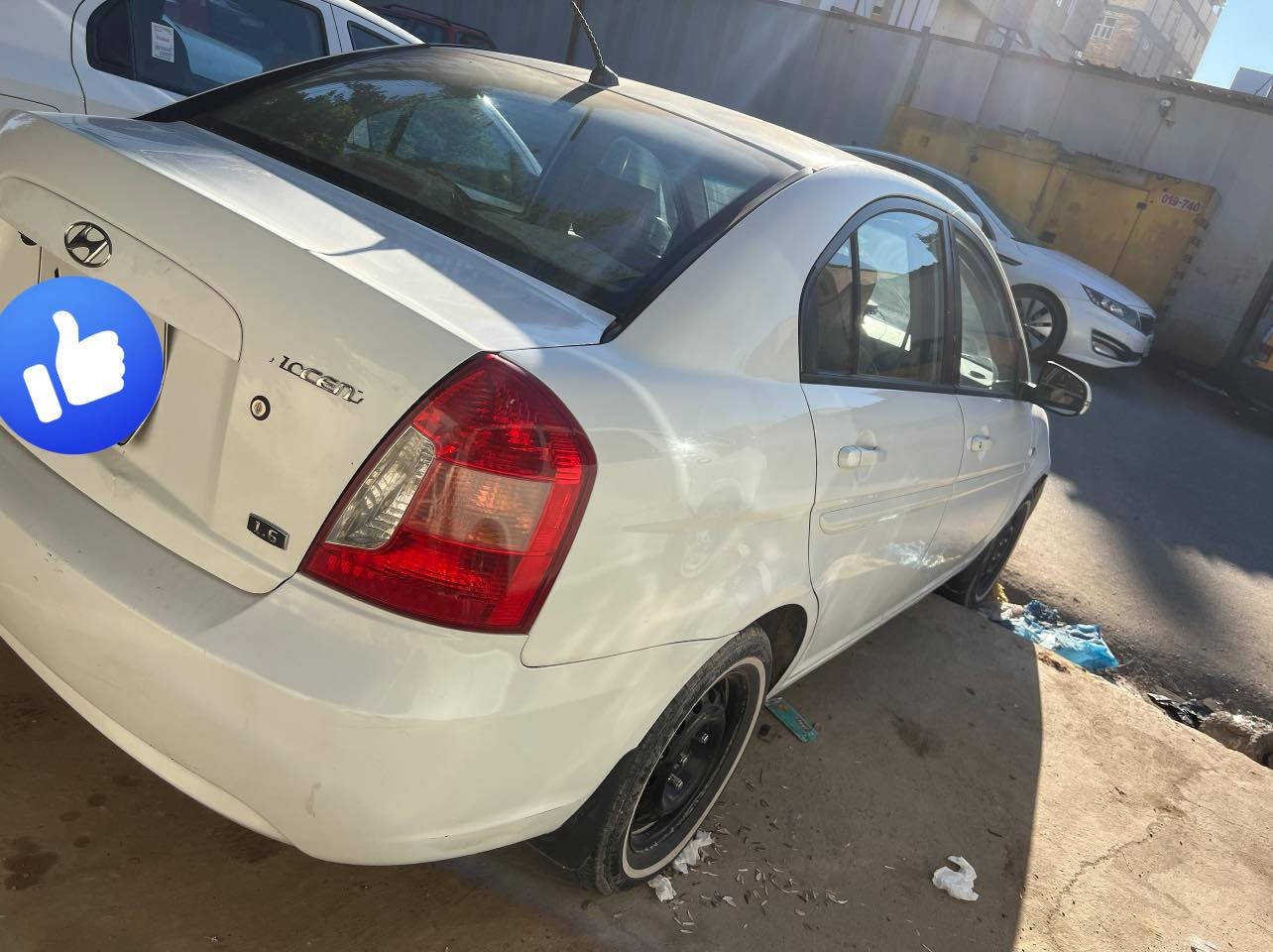 السلام عليكم اكسنت ٢٠١١مكينه ١٦٠٠ مجاول رقم اربيل بارد قليل مع كارت صبغ في باب السائق مكانها نجف *********** السعر ٩٧
