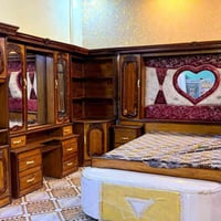 غرفة نوم • مستخدمة ٣ أشهر • الرمادي
