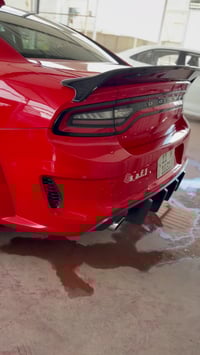 دوج جارجر سكات باك وايت بدي اصل  مديل 2022 فول مواصفات 1/1  وارد امريك...