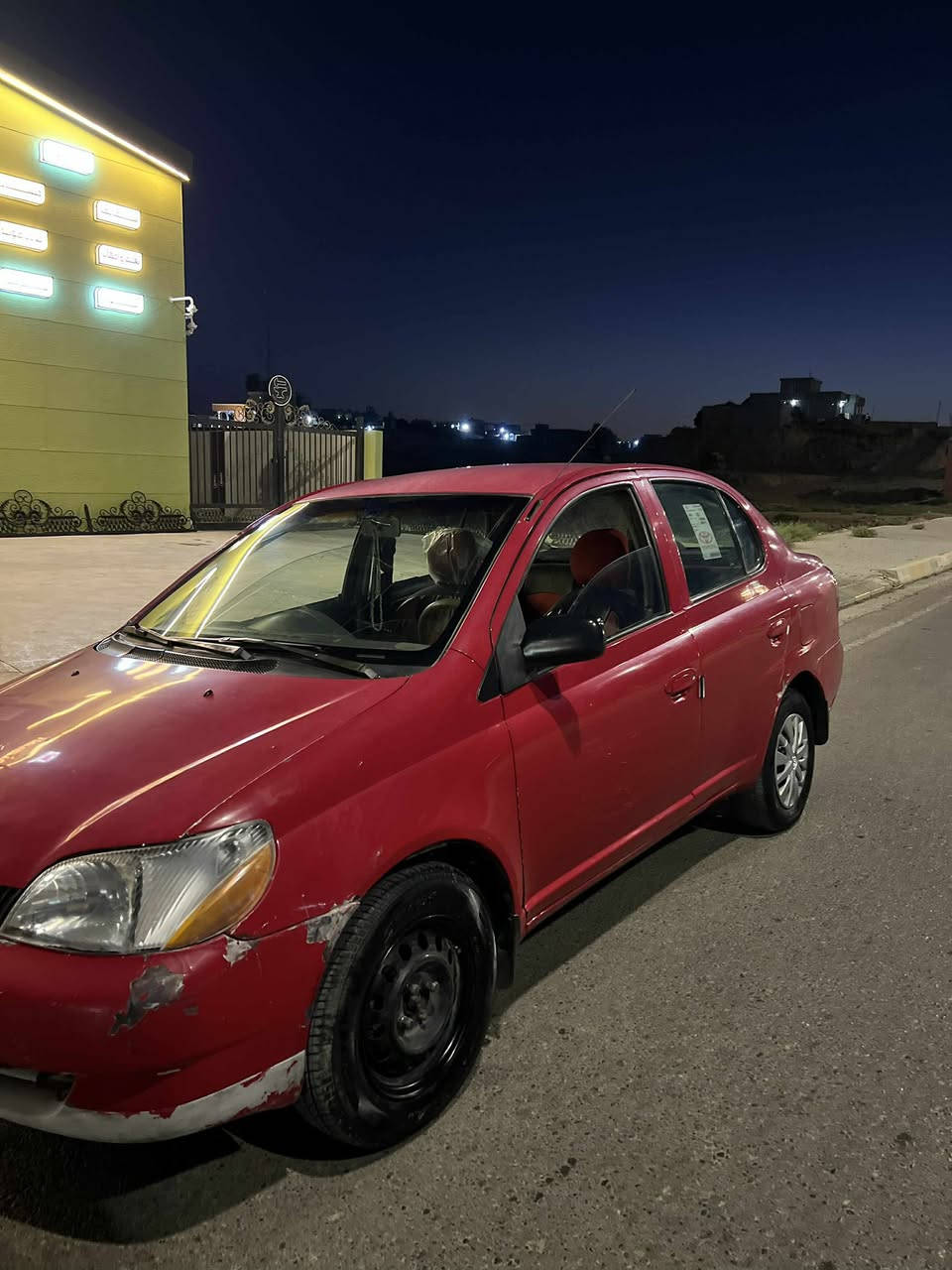 كورلا ايكو يارس موديل 2000 ياباني كير ومحرك شرط رقم بغداد مشروع وطني الشرعي بكركوك سنوية منتهية بال 2025 
للبيع او مراوس بكيه حمل السعر 45 وبيها مجال بيها ملاحضات /*********** /مكاني الشركاط
