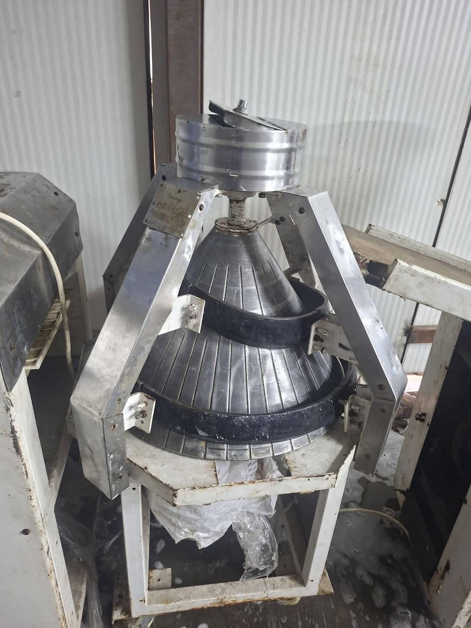 السلام عليكم للبيع  خط انتاج صمون كهربائي وبالضمان و ٤ عرباين و٨ صواني
مكانهن بغداد شارع فلسطين


**إذا كنت صاحب هذا الإعلان وتريد حذفه لأي سبب، رجاءا أرسل رسالة إلى الدعم الفني**