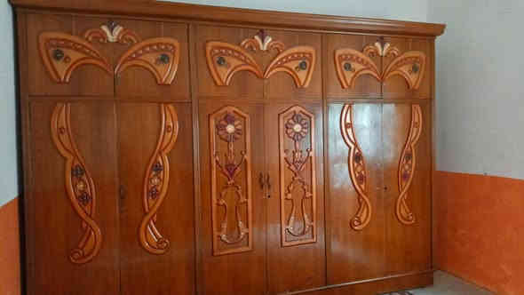 السلام عليكم كنور نضيف أو شغل درجة أولى سعره ٢٤٠ ألف بغداد الارفلي شارع السجه الشراي يتصل ***********
