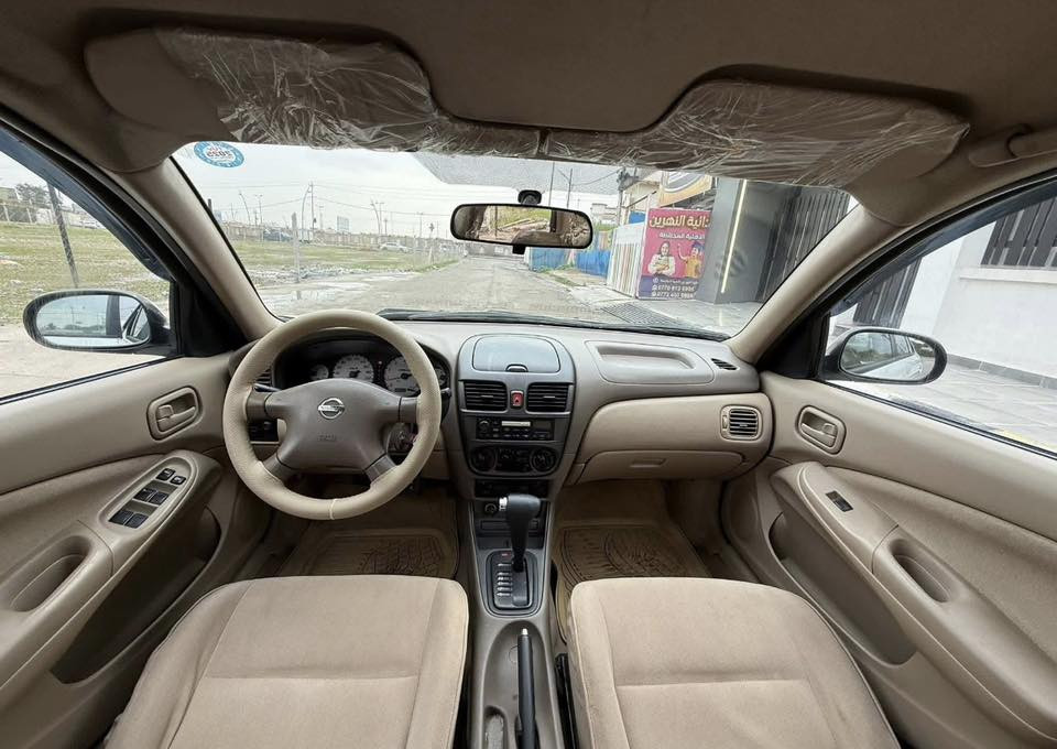 السلام عليكم
نيسان سني ياباني 2009 
شرط كير محرك مامفتوحه✅
 صدر امامي خلفي جاهزه✅
 اربعه تايرات جددت✅
 سنويه وارقام جدد ✅

كفاله عامه  ✅

 رقم صاحب***********
