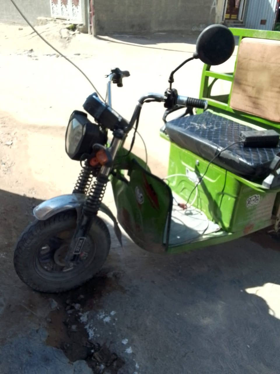 ستوته شغاله للبيع السعر 700 وبيهة مجال ***********
