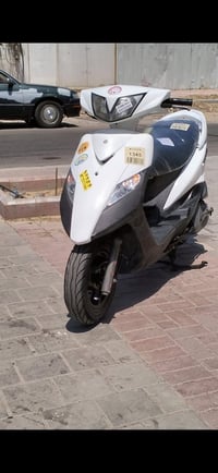 ماكس ثعلب • شلعة ومعدل • حي اور