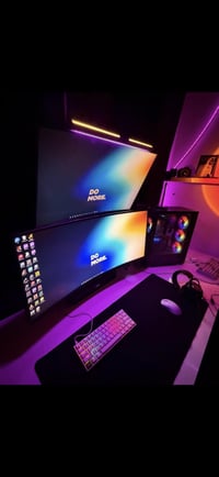 Gigabyte G34WQC • ٣٤ بوصة ٢١:٩ • MSI MAG271C كيرف