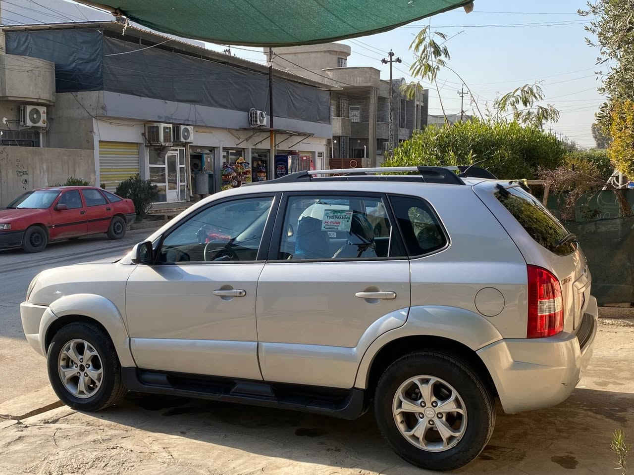 توكسن 2009 كلين بدون ضرر .كير ومكينه بشرط  بدوم صبغ كوبون بانزين شرط التحويل  موصل الايسر حي الشيماء السعر 122وبيها مجال ***********
