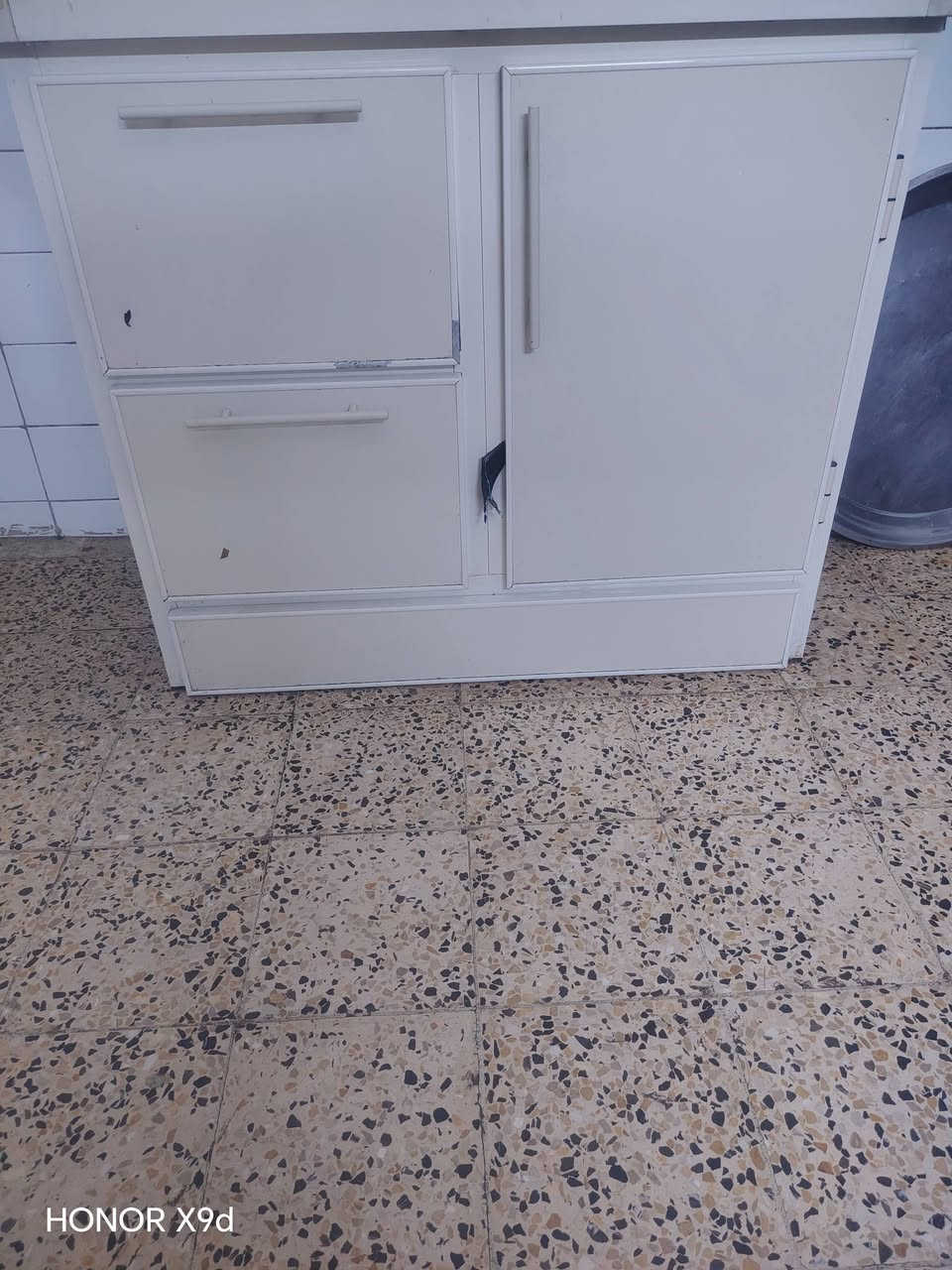 كاونتر ب٤٥٠ وميز طعام ١٥٠


**إذا كنت صاحب هذا الإعلان وتريد حذفه لأي سبب، رجاءا أرسل رسالة إلى الدعم الفني**