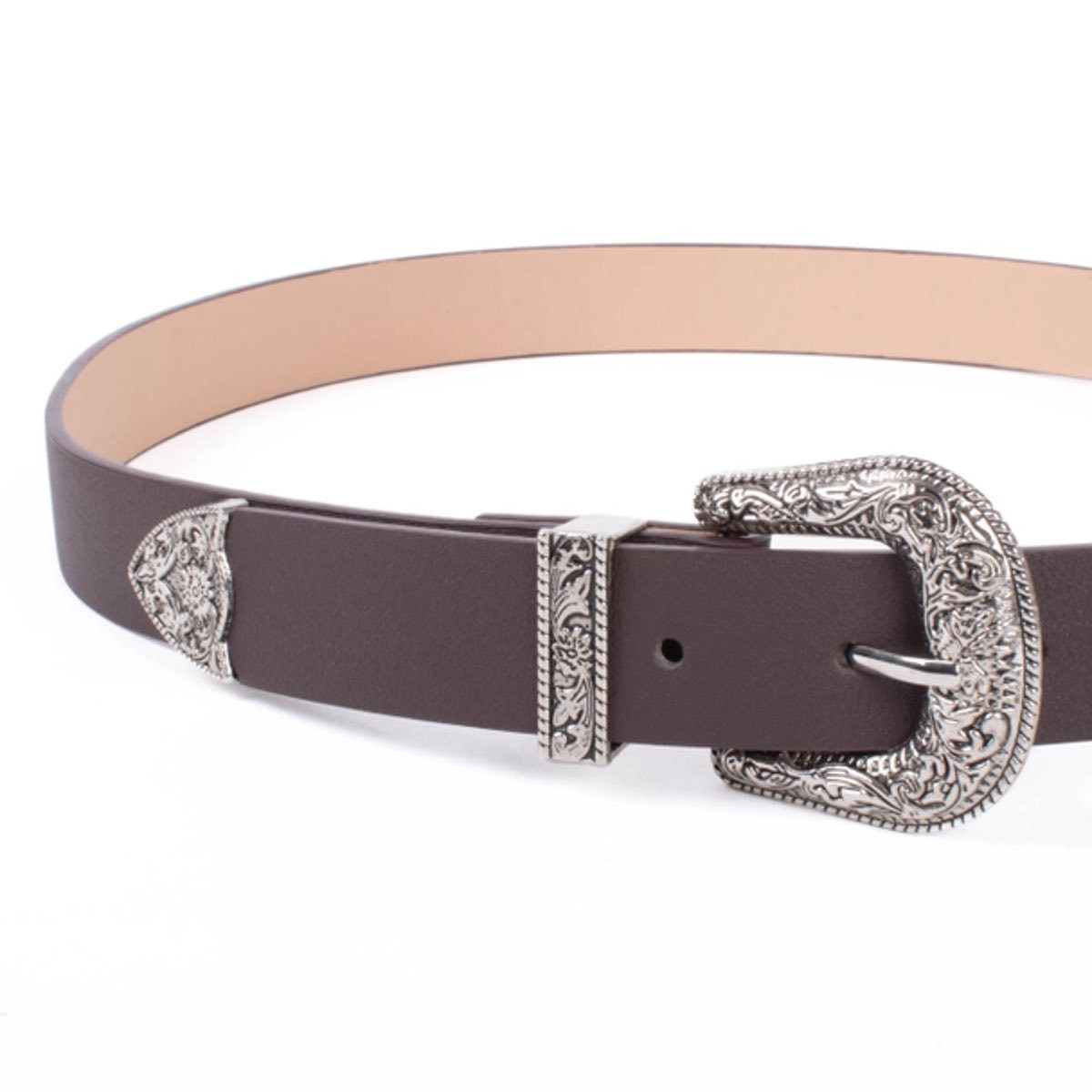 #ازياء #شيك 
الصويره📍: شارع النجمه | عماره المنغر | مقابل مأكولات شموسه.ومجاور حلويات الحمداني 
تتوفر خدمه توصيل 
جميع المحافضات
حجز واستفسار دايركت

***********
