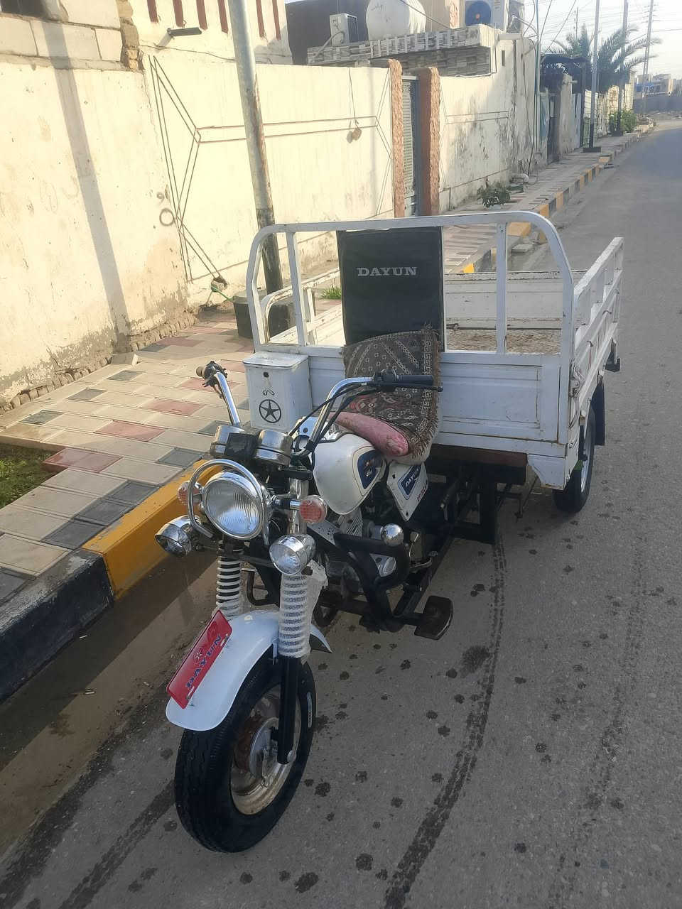 سلام عليكم ستوته مديل 18مكينه مديل 22مجفته بوشه وبستم ستوته جاهزه  بدي نضيف تخم تاير جديد ابو الخطه رباطات اكسن ستوته جاهزه سعر خاص ***********مكاني سوك الشيوخ حي العسكري
