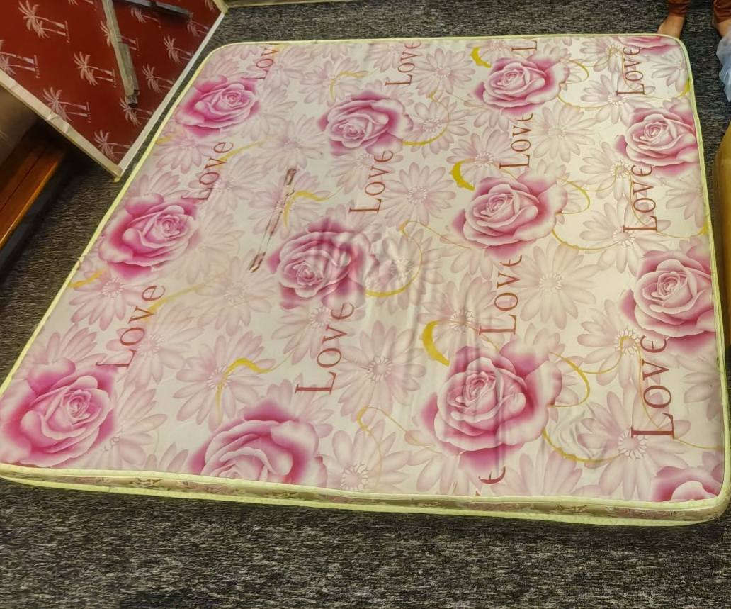 السلام عليكم 
دوشك طبي للبيع مستعمل نضيف 100% 
السعر85الف 
لا يوجد توصيل مكاني بغداد الزعفرانية 
التواصل ع الخاص.
#ادمن_وافق


**إذا كنت صاحب هذا الإعلان وتريد حذفه لأي سبب، رجاءا أرسل رسالة إلى الدعم الفني**