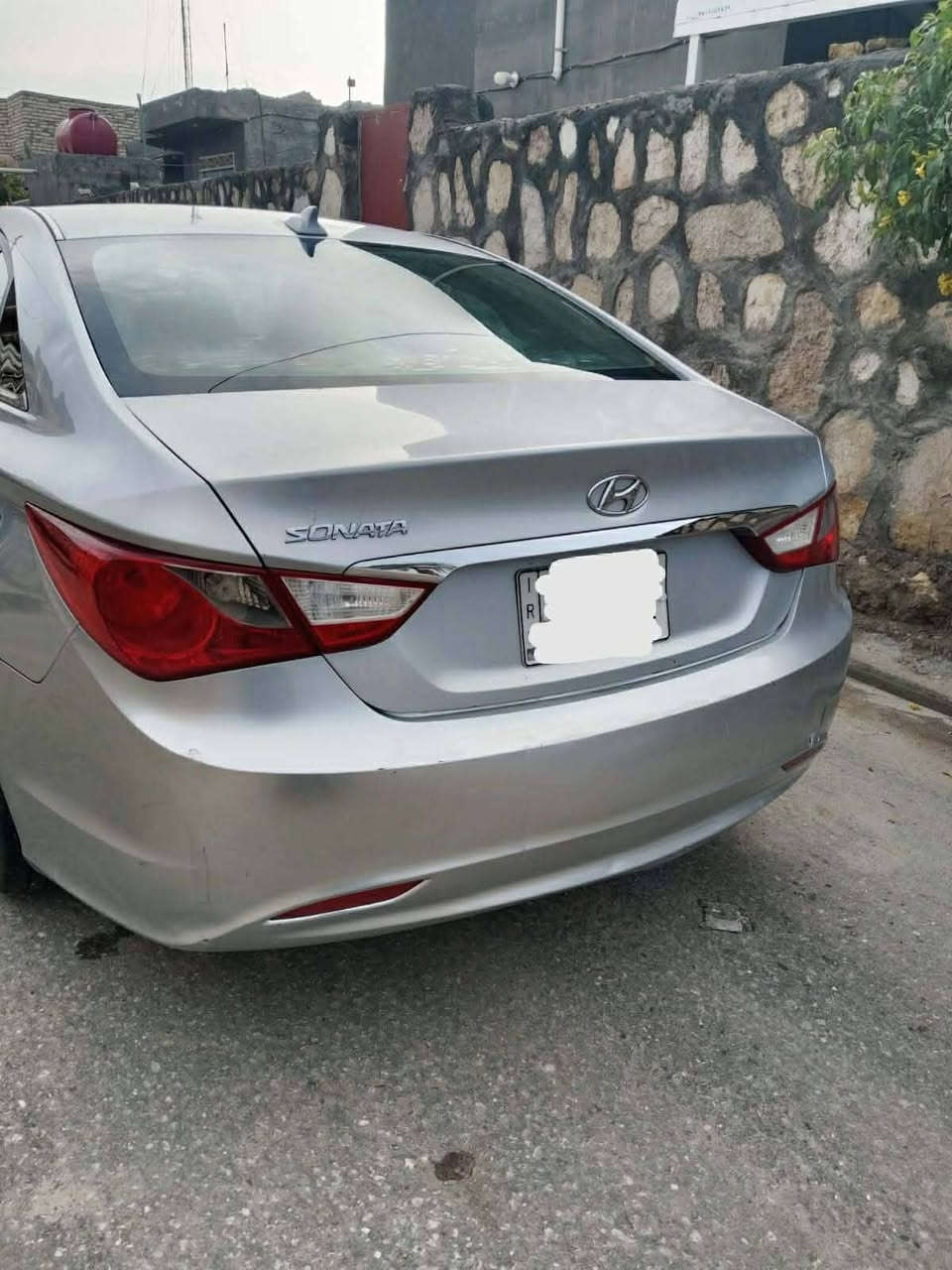 السلام عليكم شباب سوناتا2013وارد امريكي حادثه بنيد ودعاميه  وبسمي مداور ثاني يوم  وسونار موجود مرفق بلمنشور مال بيت استخدام شخصي فقط السعر 110 وبيه للشراي خابر وتدلل *********** لشاري فقط مكان الحله
