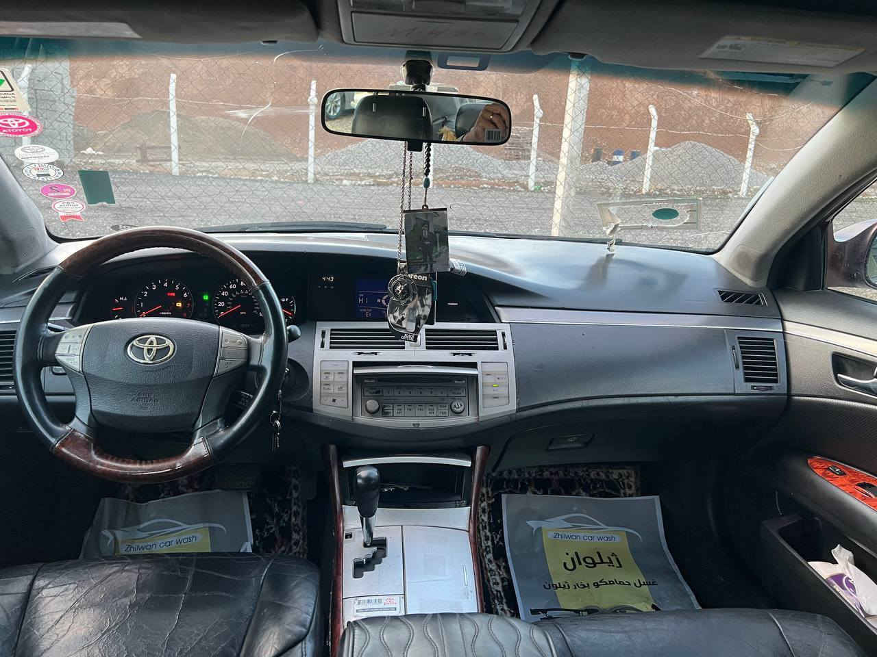 سلام عليكم
 Avalon
موديل2008 
سنويه لحد 2030 باسمي 
كوبون بنزين 
بيها قطعتين بدون دواخل 
بيها مكان صغير بارد باب سكن
سياره مواصفات امريكي 
گير .محرك. تايرات .صدر حداديه بشرط
سعر 125 وبيها مجال للطيبين 
واتساب/ ***********
واتساب/***********

مكان كركوك كركوك, العراق
