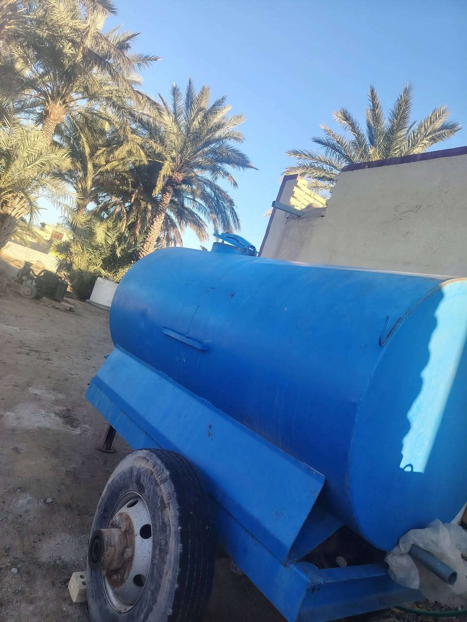 سلام عليكم مقطورالبيع ٤٠٠٠٠لتر جديده مكان بابل الخميسيه ***********  ***********
