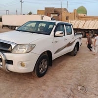 هايلكس ٢٠١١ • مكفولة • رقم ميسان