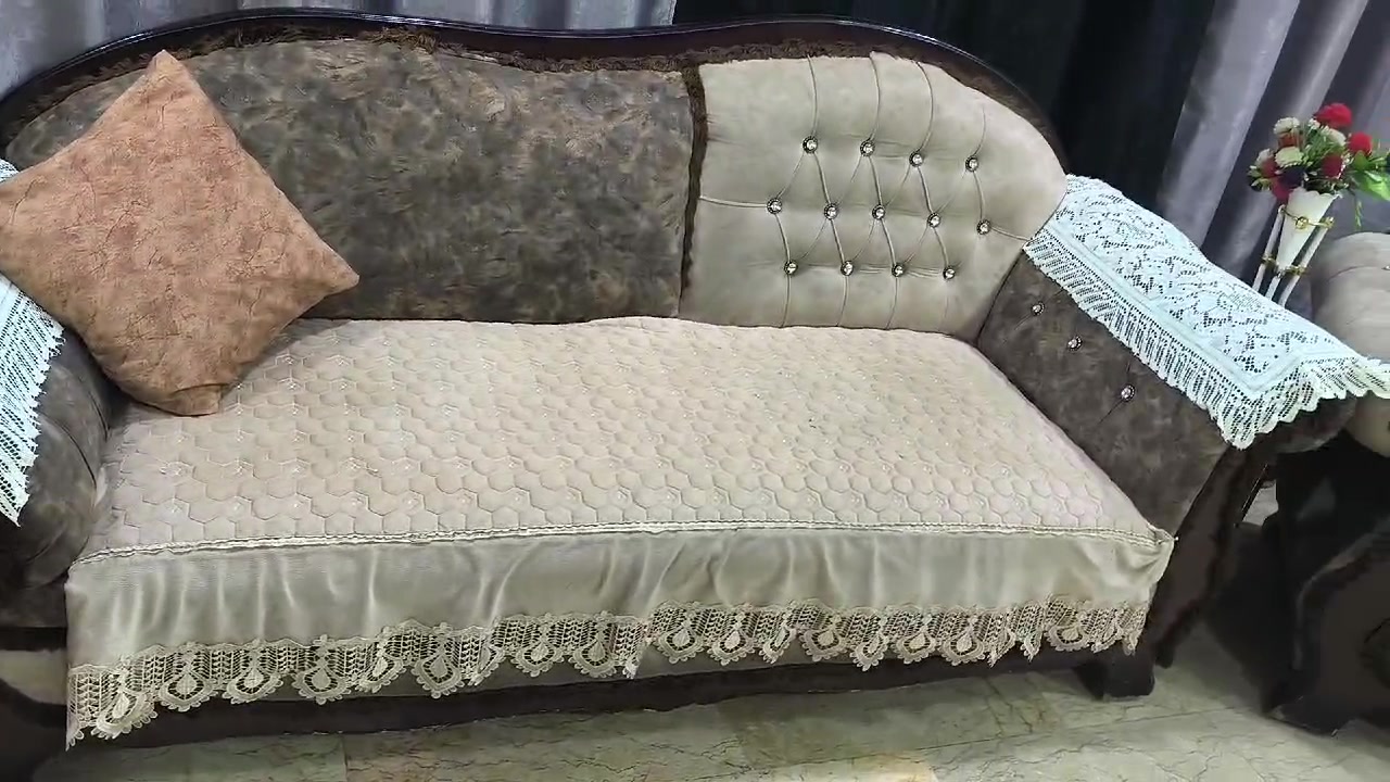 تخم ١٠ مقاعد مابي اي خلل يحتاج تنضيف فقط
عنوان بغداد جديدة
