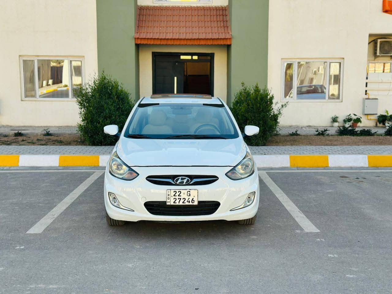 السلام عليكم
اكسنت للبيع موديل ٢٠١٢  السونار مرفق السعر 96ورقه 

فول مواصفات ***********

كابون بانزين ***********

سنوية جديدة

بيه رش باب ودوسه ويم الرقم الخلفي بدون حادث 

مواصفات 

شاشة مع تحكم شاشة 

تحكمات ستيرن 

محرك ١٦ 

فتحه سقف

حاكية 

كير توماتيك 

تخم حداده جديد

العنوان بغداد مجمع ريحانة
