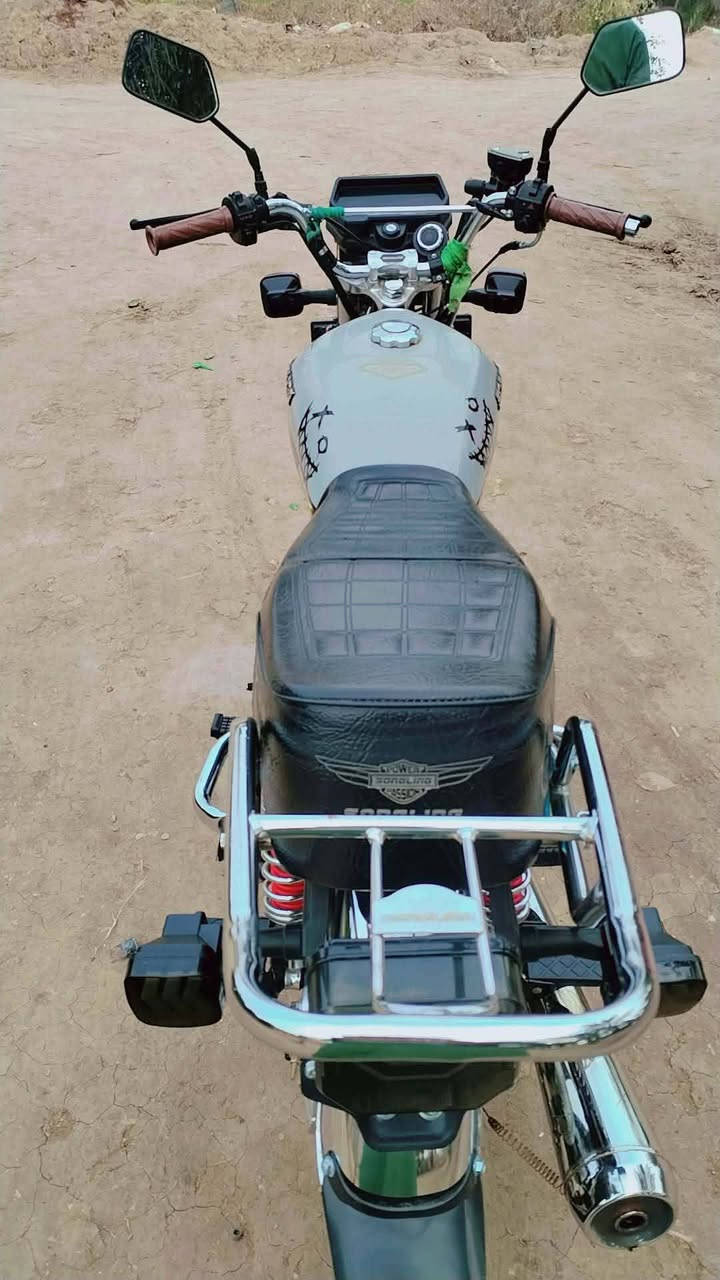 سلام عليكم للبيع
دراجه سيفان او مراوس مديل 2025 صفر كلو متر
محرك 200

اوراق سكنر سعر 775 وبيه مجال مكان الحمزه الغربي 

قرب شركه لاتحاد 

***********
