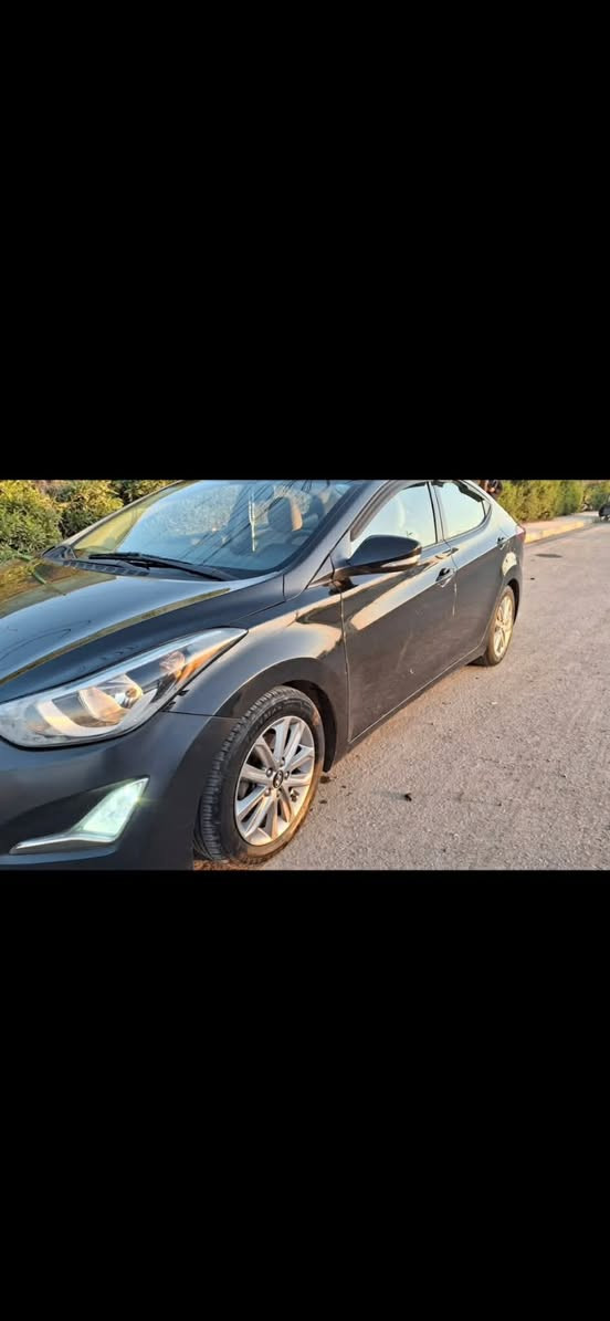 السلام عليكم النترا موديل 2016ضرر السياره بوند وجاملغ  موصفات السياره  اشاير بل مري تثبيت سرعه بيها هاي الملاحضه بل بوند فقط السياره مال دكتور من البيت إلى العيده كاربون بيها ماستر ماشيه 160ميل رقم صاحب السياره***********مكلف بل نشر
