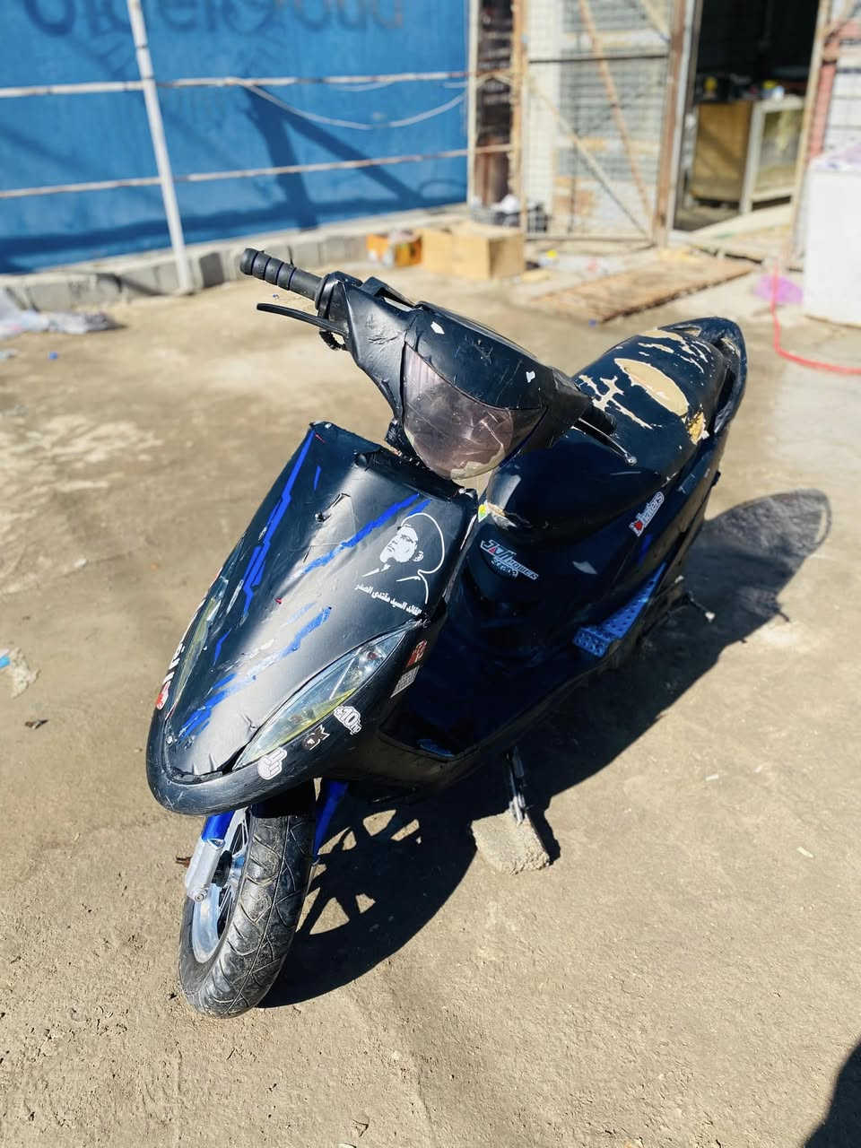 دراجه ماكس عدله مزود كلجات رياضي بوشه ٤٩ بلادي 
1-صالنصه حلزوني ATRT 
2-كلجات WF رياضي 
3-دبلات امامي رياضي 
4-ويل امامي وخلفي كروم رياضي 
5-ماصده خلفيه جديده 
6-سلف جديد 
7-ذيل الماصده جديد
8-ضفيره جديده 
9-ستان وسط جديد
10-ماصده اشاير جديده
11-دشبول جديد 
12-ترايش كفرات جديد
13-تايرات جديدات
14يدات جدد
عنوان واسط صويره السعر 550 وبيها مجال للشراي جماعت 450 لا تتخل للستفسار /*********** مع الواتساب
