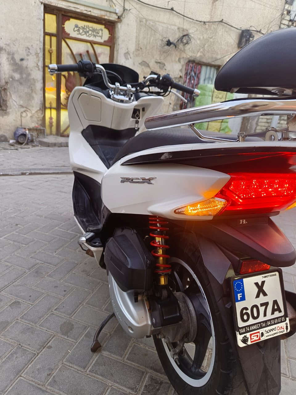 سلام عليكم بيس اكس جيل الثاني دراجه حلوه شلعه معدل شك الكاع ماشيه20 مكينه150حساسات كهربايات كله شغال سعر1650 عنوان مدينه الصدر . رقمي***********
