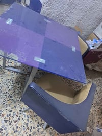 ميز • ٣ كراسي • حي اور