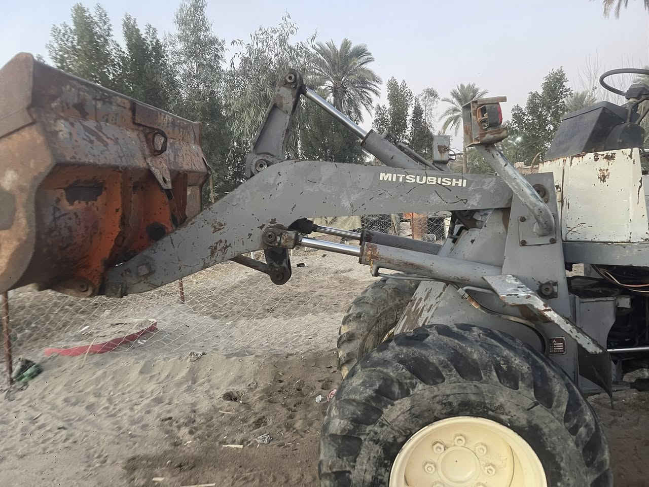 سلام عليكم مسيبوشي للبيع وراق مامرقم ماشين بل معماله نازل موديله ومتروك كفاله الشفل مضخات رفع ومشي بلادي اكسنات بلاديه مكينه لأصرف ولابخارابيع واقع حال سعر 115 وبيه مجال مكاني بابل مسيب سدة الهنديه ***********
