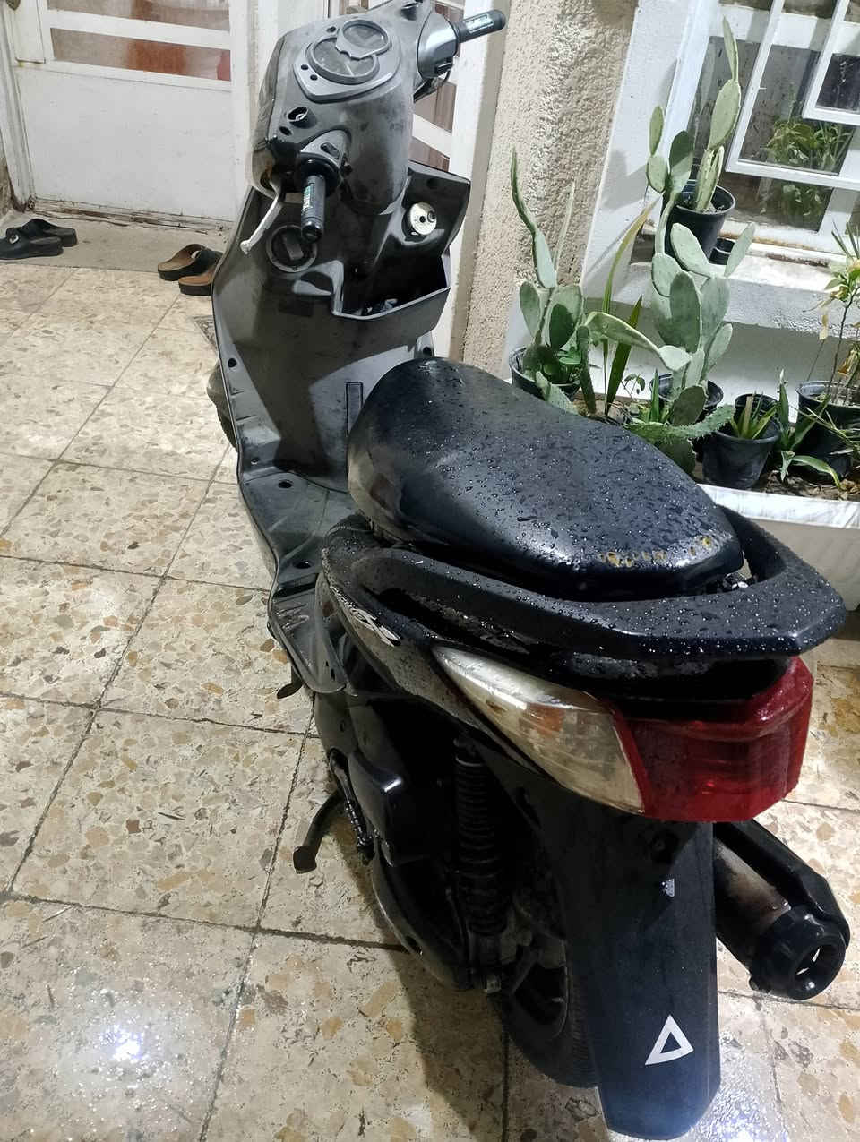 سلام عليكم دراجة سكنز فحل ياباني السعر 1000مكينه مكفوله كافله عامة مكاني بغداد حي اور وهاذ  ***********
