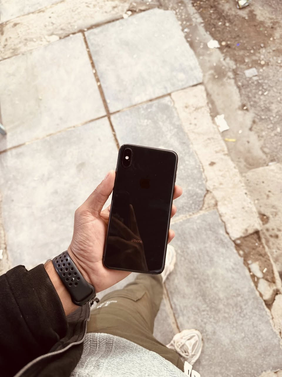 X max ___ ذاكره 512
بطاريه 100 مستبدلة فقط 
سعر حلو 
تفاصيل اكثر خاص او على هذا رقم 
***********
