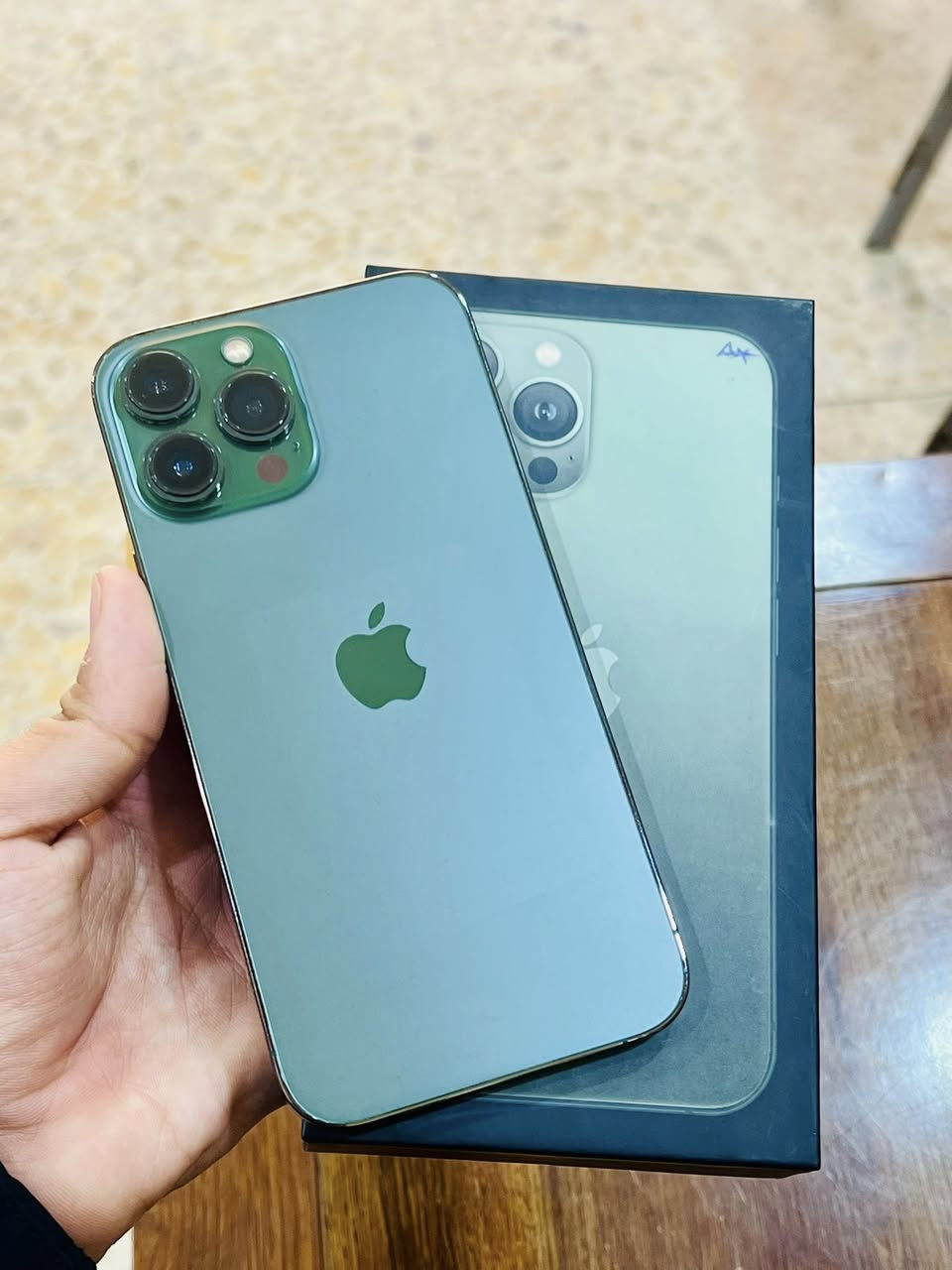 13برو ماكس
بطارية83

نظافة 💯 

ماستر AAA 

ذاكرة :256

مكفول ما مفتوح 

وتر بروڤ💦

العنوان نجف حي الجزيرة 

*********** واتساب
