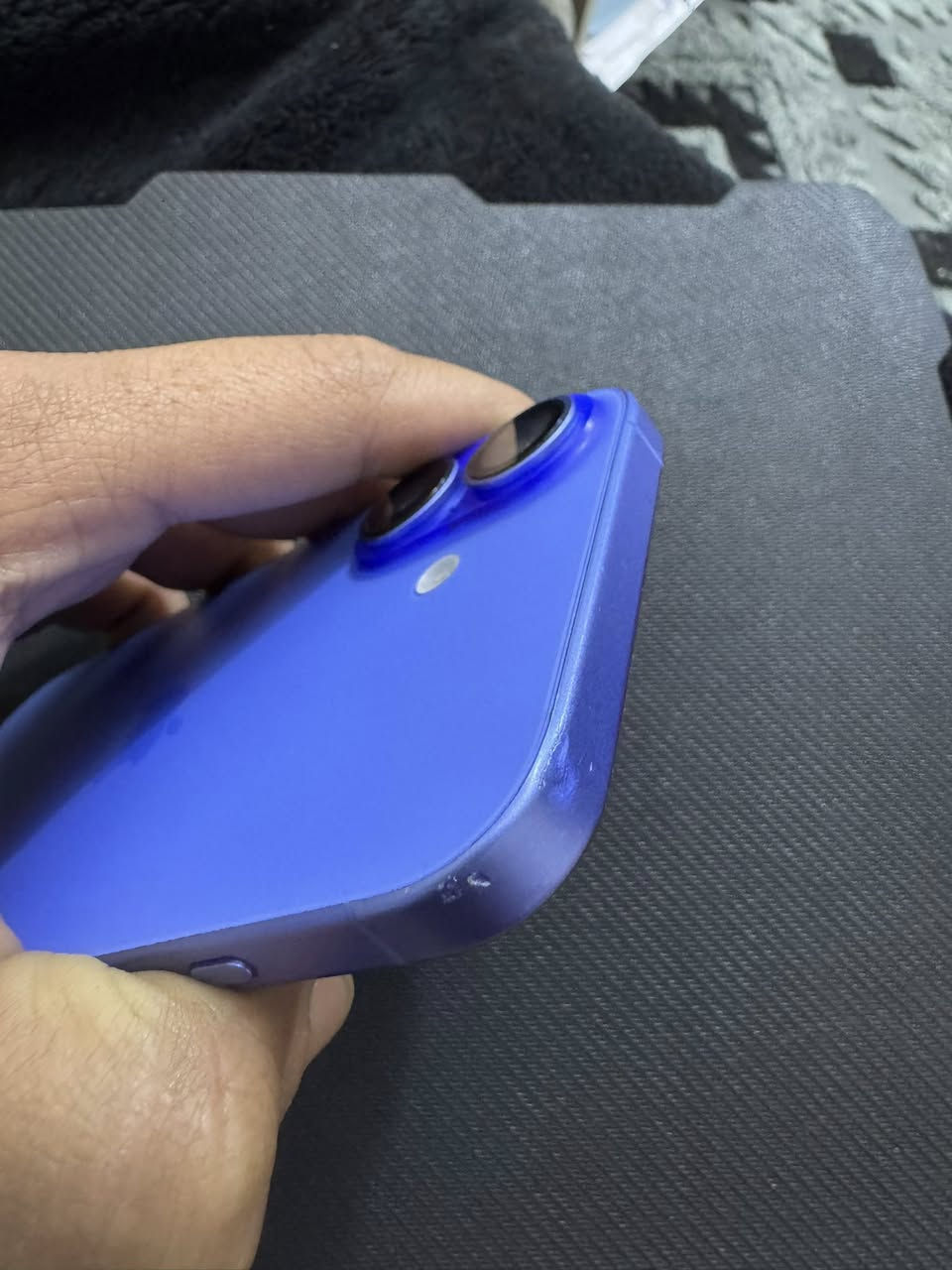 16عادي جهاز نضيف ما عده شخوط بسيطه بلشاصي الجهاز وتر لا مفتوح ولا مصلح اي قطعه 
سعر (750)
بطاريه 90
ذاكره 128 
دبل شريحه 
بدون ملحقات 
***********
