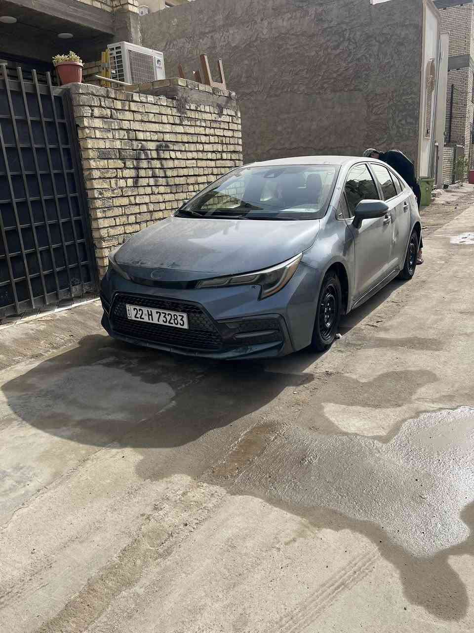 السلام عليكم للبيع او مرواس كورلا تكسي 
للبيع كورله موديل ٢٠٢٠ مكينه وكير خير من الله وارد امريكي 
مكينه ٢٠٠٠ صور الحادث مرفق بل منشور و سونار هم 
تايرات جداد سياره مال جناي 
سنويه وهزه جديده باسمي شرط التحويل 
السعر ١٣٠ وبيها مجال قليل 
***********  وات ساب متوفر
