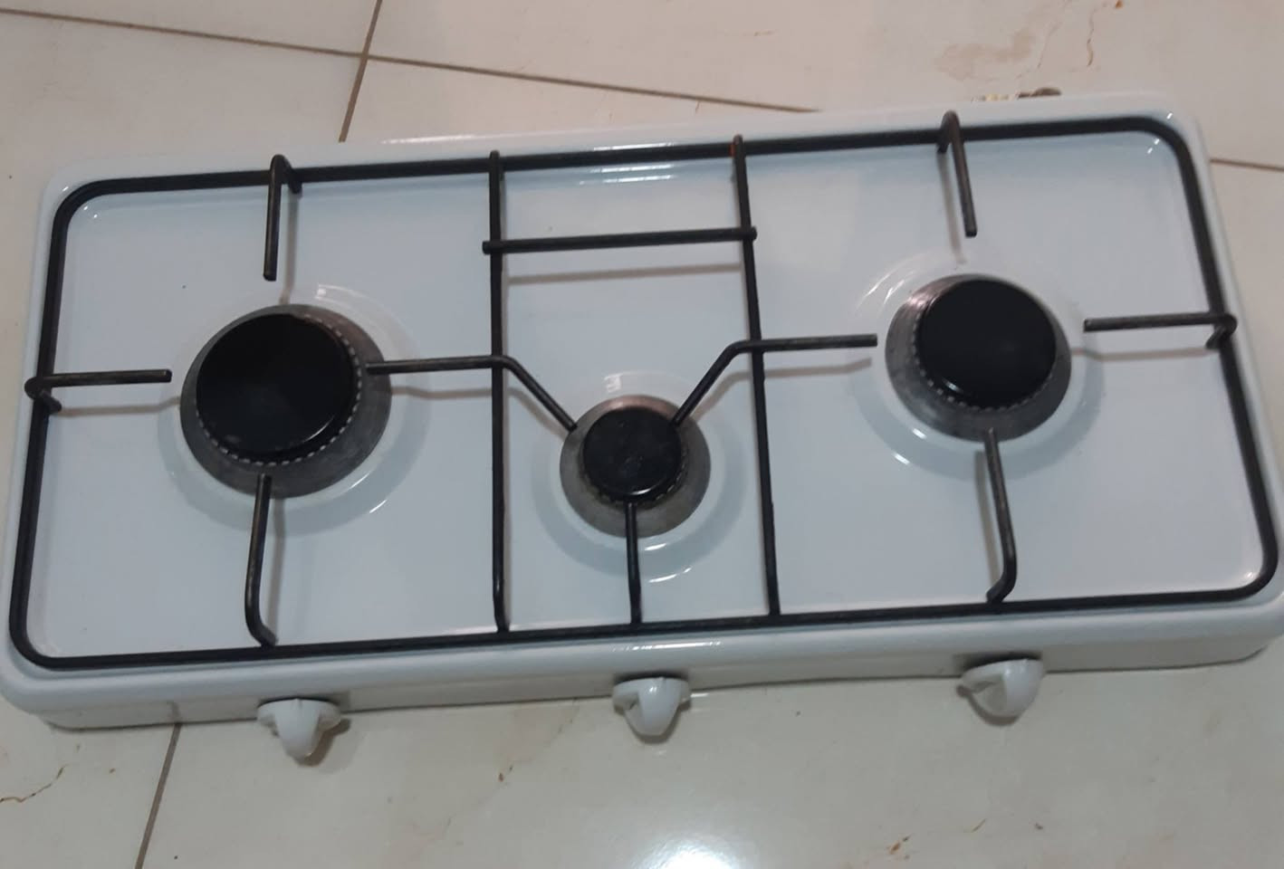مكنسه وطباخ للبيع جدد شرط الفحص العنوان دهوك كري باصي يم مطعم كوكو تواصل خاص


**إذا كنت صاحب هذا الإعلان وتريد حذفه لأي سبب، رجاءا أرسل رسالة إلى الدعم الفني**