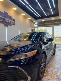 كامري هايبرد • ٢٠٢٤ • ماشيه ٤٩٠٠٠