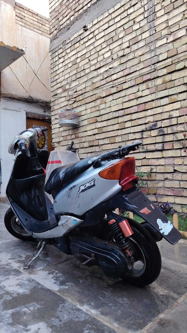 دراجة ياماها للبيع
الدراجه طفت بيه فجأة ماعرف شنو السبب
السعر ٢٥٠ 
مكاني بغداد الحريه 
***********
