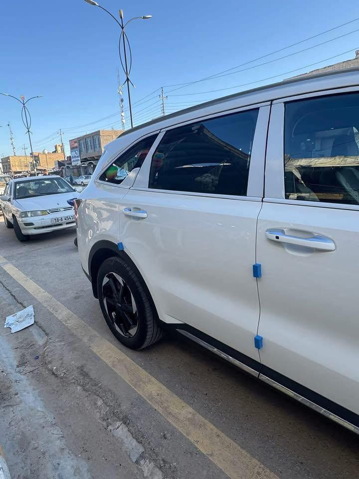 سورنتو 2024 ( خليجي )
السيارة رقم بغداد باسمي
لسيارة كفالة عامة من كلشي من جكة البره سياره وضع الشركه
ماشية 15 الف
السيارة خاضعة لضمان شركة اكدال 50 الف او 5 سنوات 
مواصفات السيارة
1.بصمة
3.حساس امامي خلفي 
4.ويل كب حجم 19عدد5
6.اشاير بالمري
7.كروز سرعة
8.تحكم ستيرن
9.مري شفط
10.سايد بريك بصمة
11.بك لايت لد
12.نضام ترحيب
13.محرك 6 سلندر 3.500
18.شاحن لاسلكي
19.كير ماوس
20.اريل نفكيشن
22.مقاعد عدد 7
23.ثلاث قطع تبريد
25.يدات كروم
26.درايف مود اربع وضعيات للقيادة
27.بصمة ابواب
28.كشن السائق والراكب كهرباء
29.كامرا بالسبايدر 
30.كامرة دوارة
31.لد نهاري
34.مانع انزلاق
35.اوتو هولد
36.شاشة متصلة
37.تبريد بيانو لمس
38.انارة محيطية
39.جنطة كهرباء 
40. تبريد منفصلة
سياره فول موصفات عدا البونراما 
السعر 315 وبيه مجال اي ستفسار ع الخاص 
مكان سياره الناصريه


**إذا كنت صاحب هذا الإعلان وتريد حذفه لأي سبب، رجاءا أرسل رسالة إلى الدعم الفني**