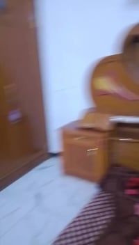 للبيع غرفه نوم صاج السعر مليون وسبعميه رقم تلفون 07833852369 وبيه مجال...