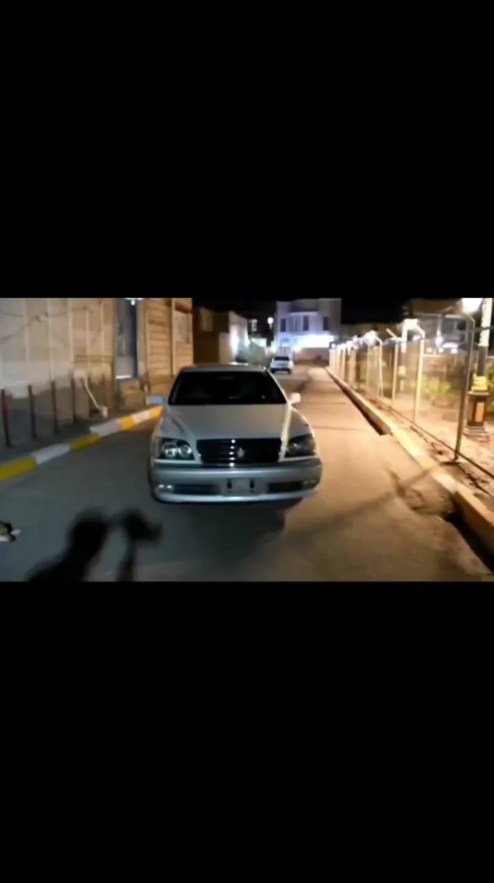 السلام عليكم شباب. ملكه 2002  اكرستال اصل 2دكم اسياره مكفوله من الكص  ماشيه 88 الف حقيقي تجي وتشوف بعينك السياره نضيفه كلش.     ذي قار سوق الشيوخ.   ***********   السياره ادوات ادوات.
