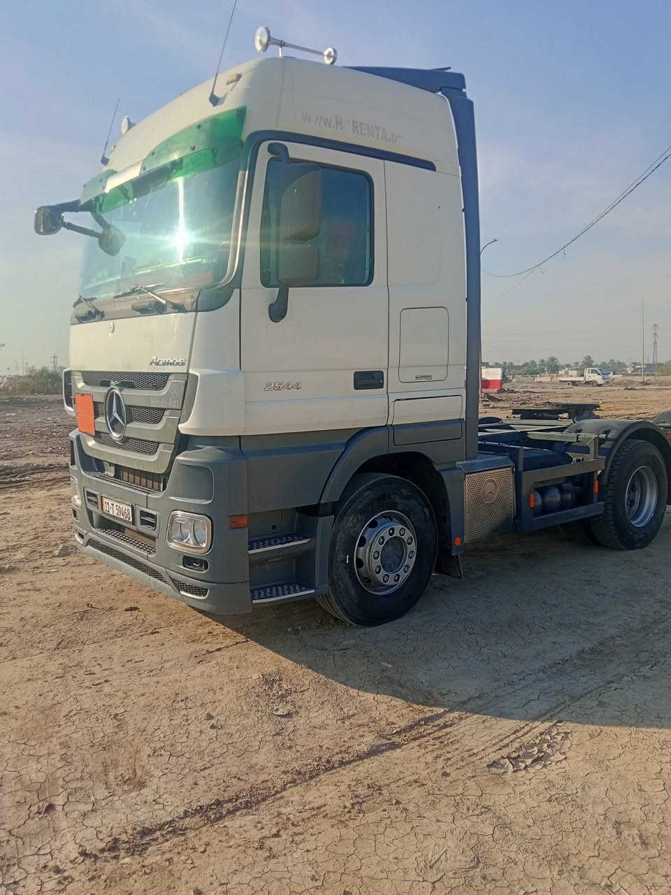 السلام عليكم اكتروز حاجب للبيع 2009 ثلاجة تدفئة تبريد تخم تاير سيارة جاهزة كفالة عامة سنوية لل 2030 مكان السيارة ابو غريب قريت الذهب الابيض سعر السيارة 5دفاتر ونص وبيهة مجال 
***********
