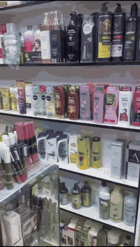 بوتيك كامل للبيع
لعدم التفرغ
وايجار المحل 400 الف 
او بيع البضاعة فقط
البضاعة متنوعه 
( ملابس / مكياج / عطور / اجهزه كهربائيه تخص الصالونات )
اغلب البضاعه براندات اصليه قيمة البضاعه الموجوده بسعر الشراء حالياً ب 27 مليون  
ضمن نظام المحاسبي المستخدم بالبوتيك
 ( برنامج البيان )
ابيع مستعجل بسعر مناسب جداً 
تريد تجرد ماعندي اي مشكلة 
الرجاء  عدم التعليق السبلي 
والسعر الي طالبه حالياً للجاد بالشراء بي خير من الله 
للي يريد يستفاد 
وبالعافيه عليه 
عنواني بغداد الرصافة
للأستفسار الاتصال على الرقم 
***********
