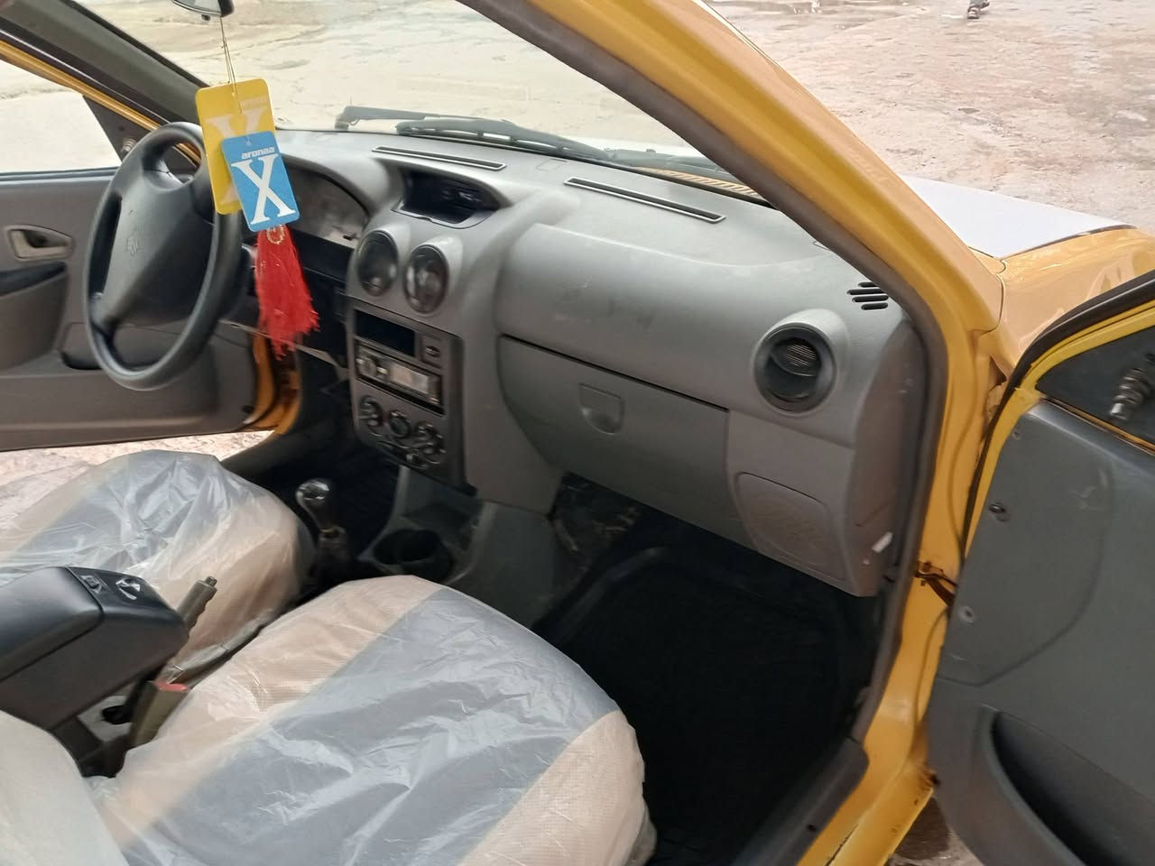 مساء الخير سياره للبيع سايبه موديل 14 نظيفه تحويل مباشر ارقم نكليزي طلعه سياره حلوه  مصفره هيئة وغرامات سعر 30مكاني دوره ابودشير رقم الهاتف ***********
